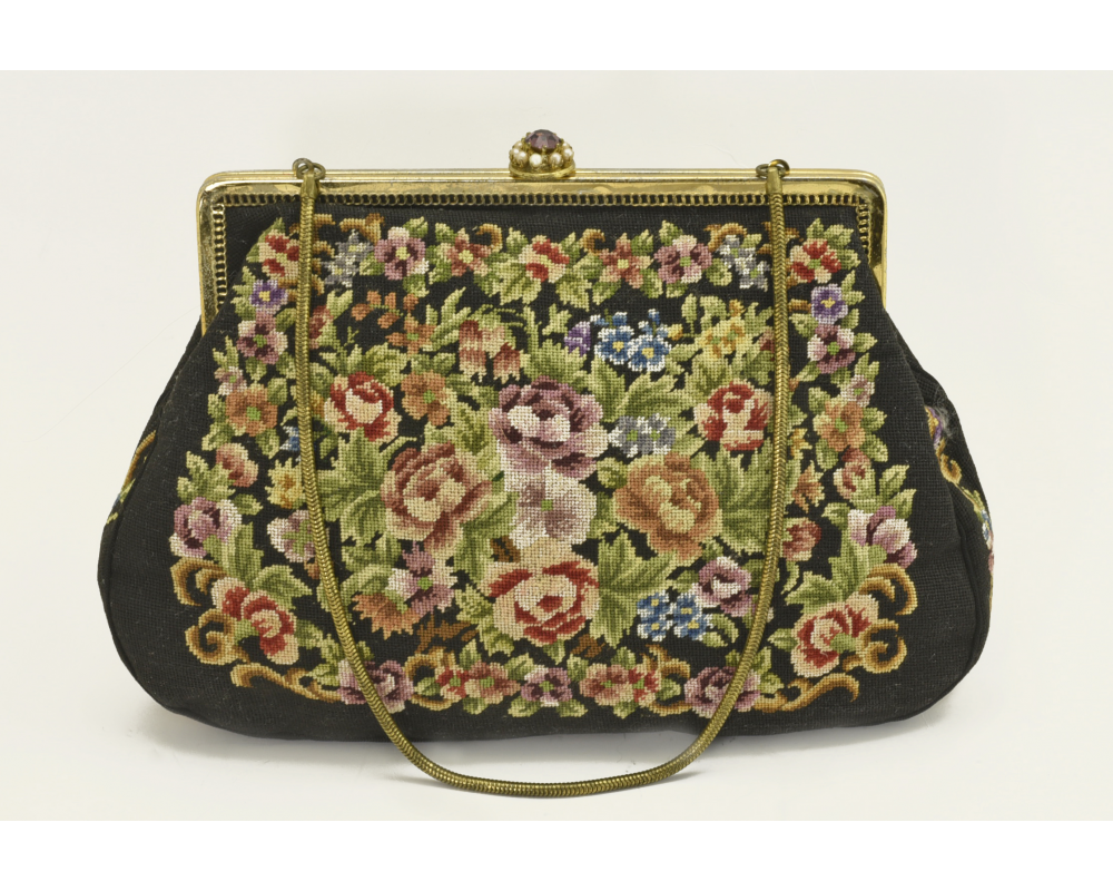 Старинная СУМОЧКА вышивка petit point Германия Старинная СУМОЧКА вышивка petit point Германия