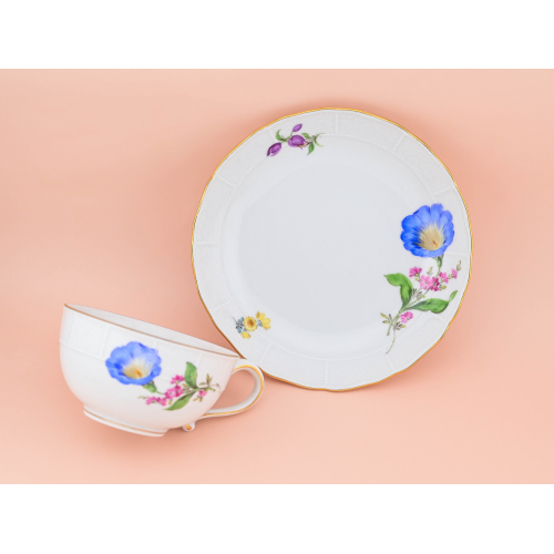 Чашка и блюдце цветы фарфор роспись Meissen