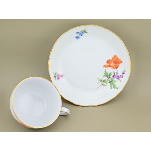 Чашка и блюдце цветы фарфор роспись Meissen