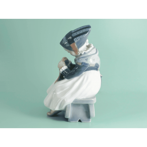 РУКОДЕЛЬНИЦА фарфор Royal Copenhagen Дания