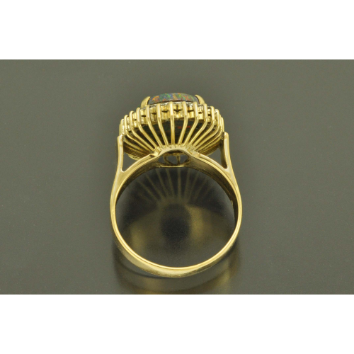 Кольцо золото 750 пробы Черный Опал + Бриллианты