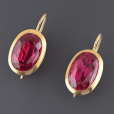 Серьги золото 750 проба корунд СССР винтаж