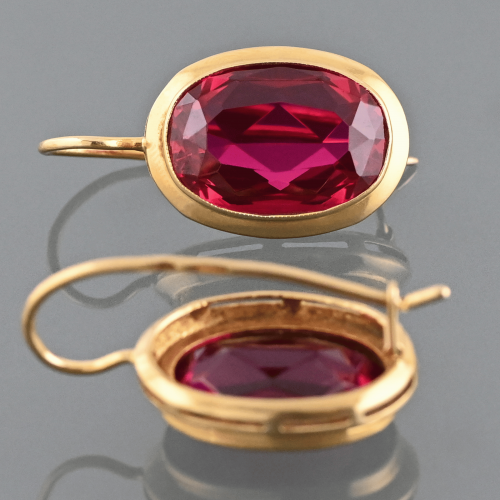 Серьги золото 750 проба корунд СССР винтаж