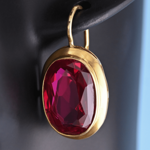 Серьги золото 750 проба корунд СССР винтаж
